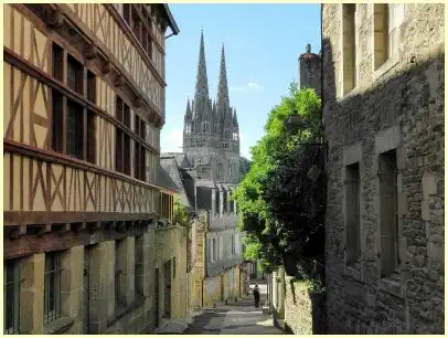 Bretagne - Quimper und Kathedrale Saint-Corentin