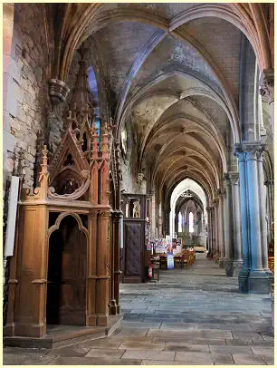 nördliches Seitenschiff Notre-Dame de l'Assomption