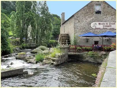 Cornouaille - Moulin du Grand Poulguin, Pont-Aven