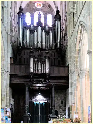 große Orgel Kathedrale Saint-Samson