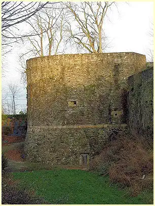 Dol-de-Bretagne grande Tour des Carmes