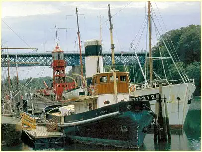 Dampfschlepper Saint Denys - Museumshafen Port Rhu