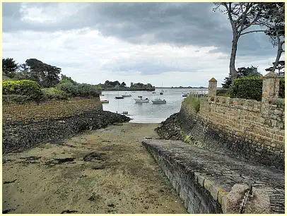 Kai und Bootsrampe Pont-ar-Prat - Îlot Roc'h Velen - Insel Île de Bréhat