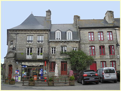 Place Penthièvre Moncontour