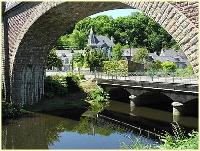 Pontrieux - Viadukt der Eisenbahn