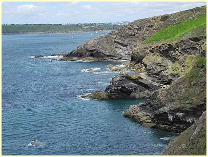 Blick auf die Küste Richtung Brest - Fort des Capucins