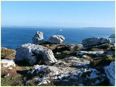 Blick vom Küstenwanderweg Pointe du Toulinguet