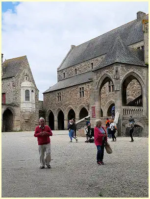 Burg Château de Vitré Innenhof