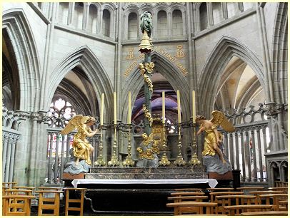 Hochaltar (Maître-Autel) - Kathedrale Saint-Paul-Aurélien