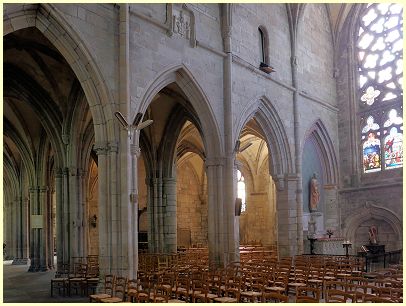 Querschiff - Kathedrale Saint-Paul-Aurélien