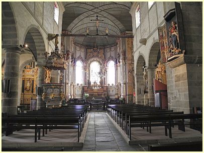 Saint-Thégonnec - Kirchenschiff Église Notre-Dame