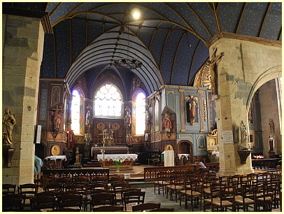 Kirchenschiff Saint-Sauveur