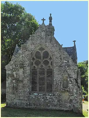 Außenansicht Chor Notre-Dame-de-Bonne-Nouvelle