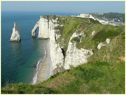 Alabasterküste - Porte und Aiguille d'Aval - Falaises d'Étretat