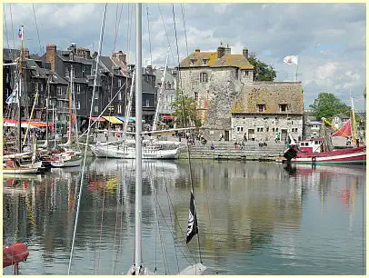 vieux Bassin Quai de la Quarantaine - Honfleur