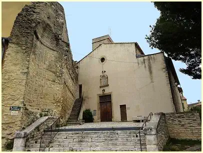 Kirche Saint-Jean-Baptiste Châteauneuf-de-Gadagne