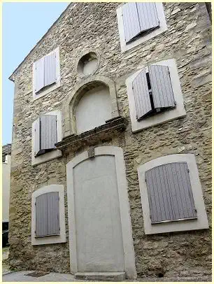 ancienne Chapelle des Pénitents Blancs Châteauneuf-de-Gadagne