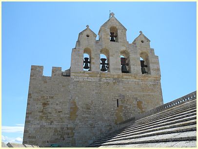 Wehrturm mit Glockenaufbau - Kirche Église Notre-Dame-de-la-Mer