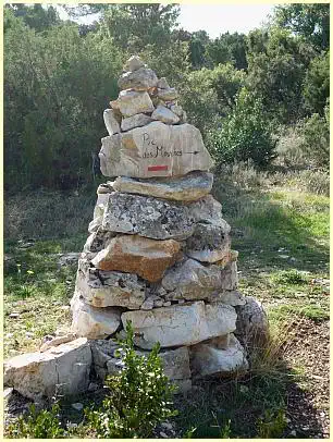 Wanderwegweiser Pic des Mouches - Montagne Sainte-Victoire