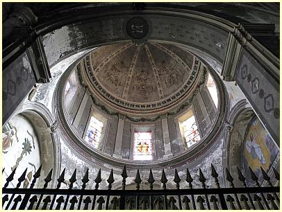 Kuppel über dem Chor der Kathedrale Sainte-Anne d'Apt