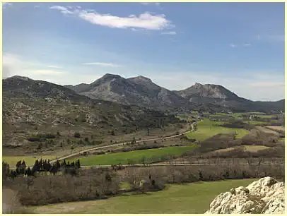 Eyguières - Blick von Les Opies auf die Akpilles