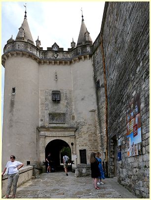 Türme und Tor Schloss Château de Grignan