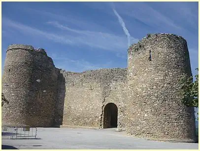 Venasque - Stadtmauer - Türme Tours Sarrasines